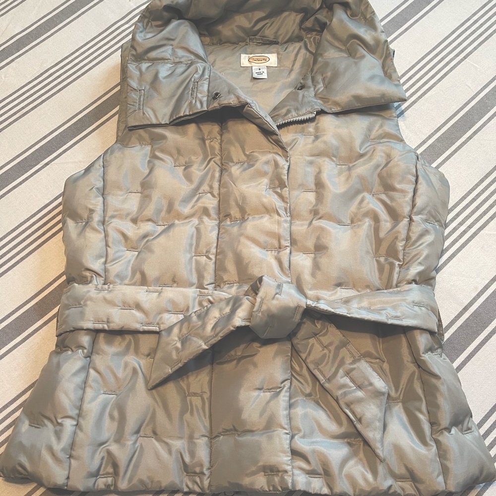 Talbots womens vest. Size small. NWOT